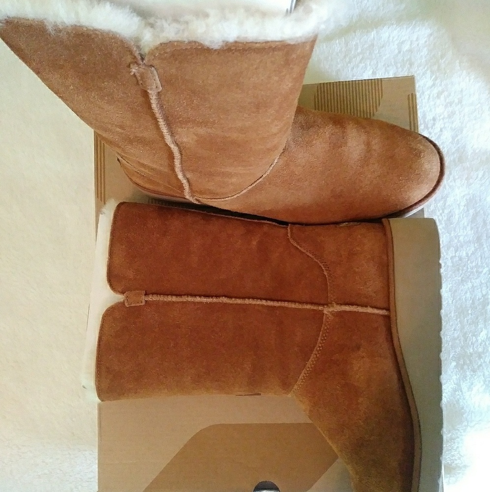 ~SIZE 9~ Koolaburra W Classic Slim Short+MINI GIFT
